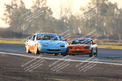 media/Jan-13-2024-CalClub SCCA (Sat) [[179f4822a7]]/Group 7/Sunset (Race)/